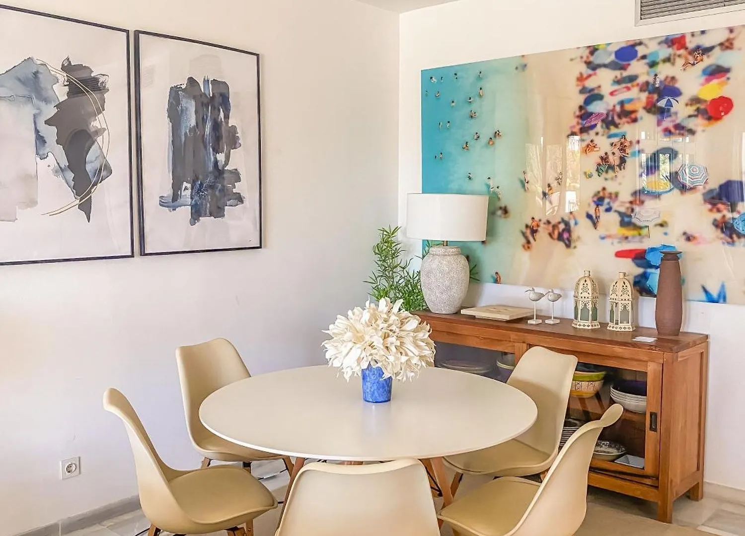 Alcazaba Beach Apartment 에스테포나 0*,  스페인